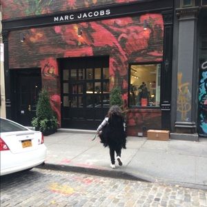 Fringed knitted black vest